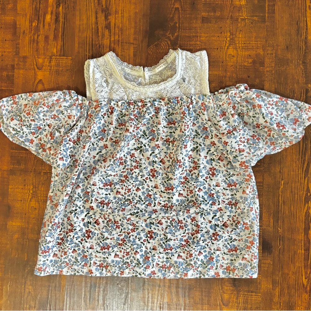 Colza brand Pretty Cold shoulder White Floral Top with Net collar wore once